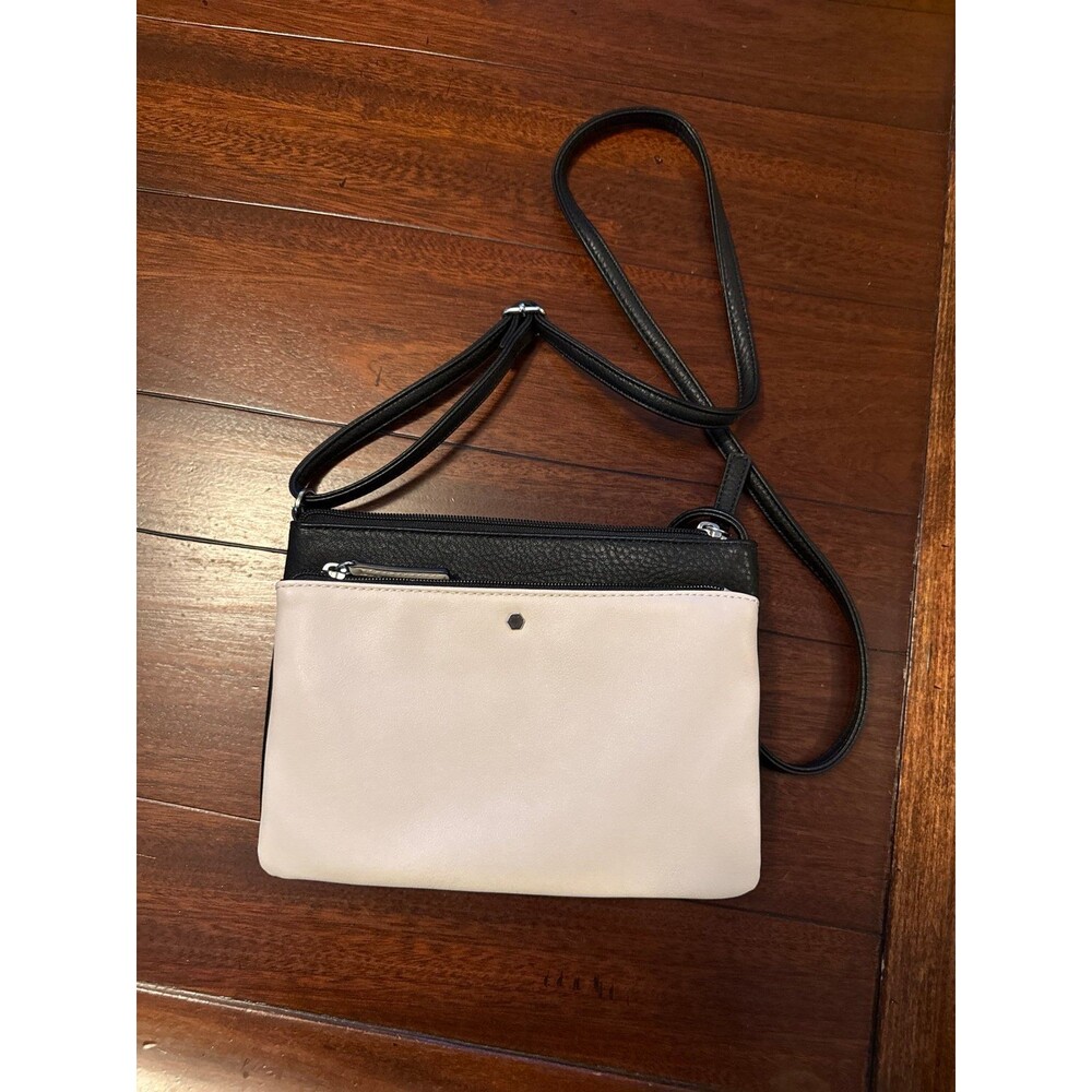 Kelly & Katie Black & White Crossbody Purse Two-Tone Zip Top Shoulder Bag